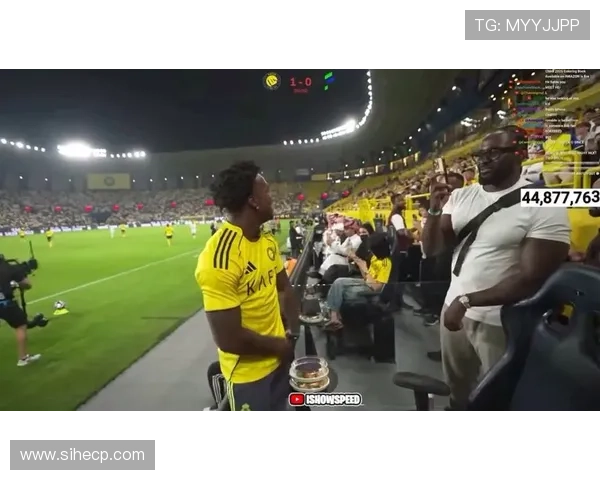 C罗亲自教Speed带球迷庆祝全场沸腾Speed热情爆发欢乐不断 C罗亲自教Speed带球迷庆祝全场沸腾Speed热情爆发欢乐不断